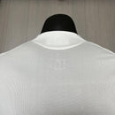 Camisa Real Madrid Titular 2025/26 - Versão Jogador Branco e Dourado